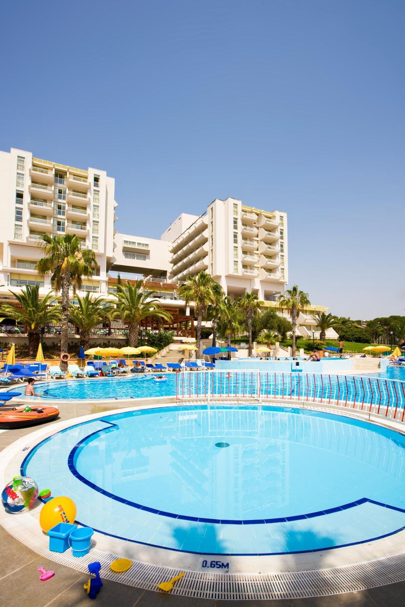 Fantasia Deluxe Hotel Kusadası Eksteriør billede