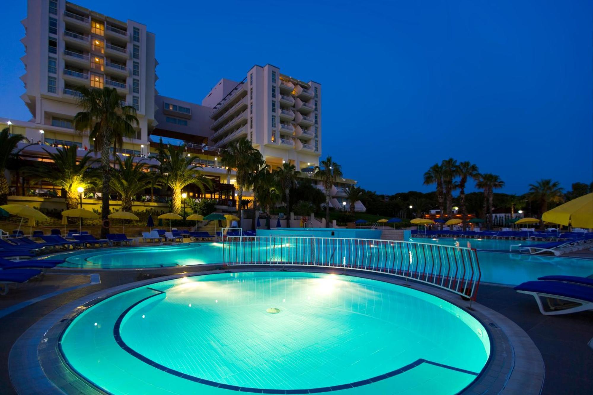 Fantasia Deluxe Hotel Kusadası Eksteriør billede