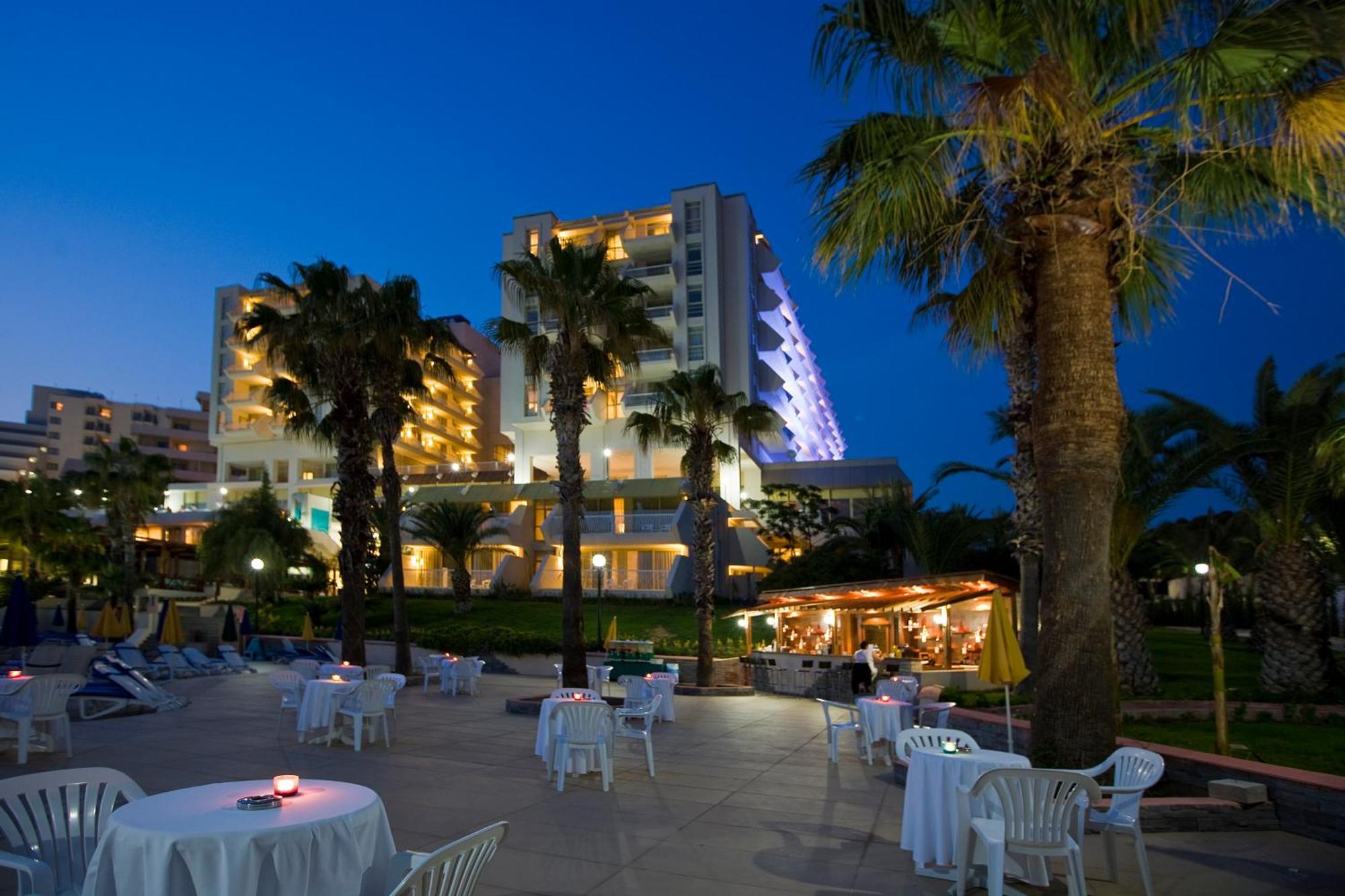Fantasia Deluxe Hotel Kusadası Eksteriør billede