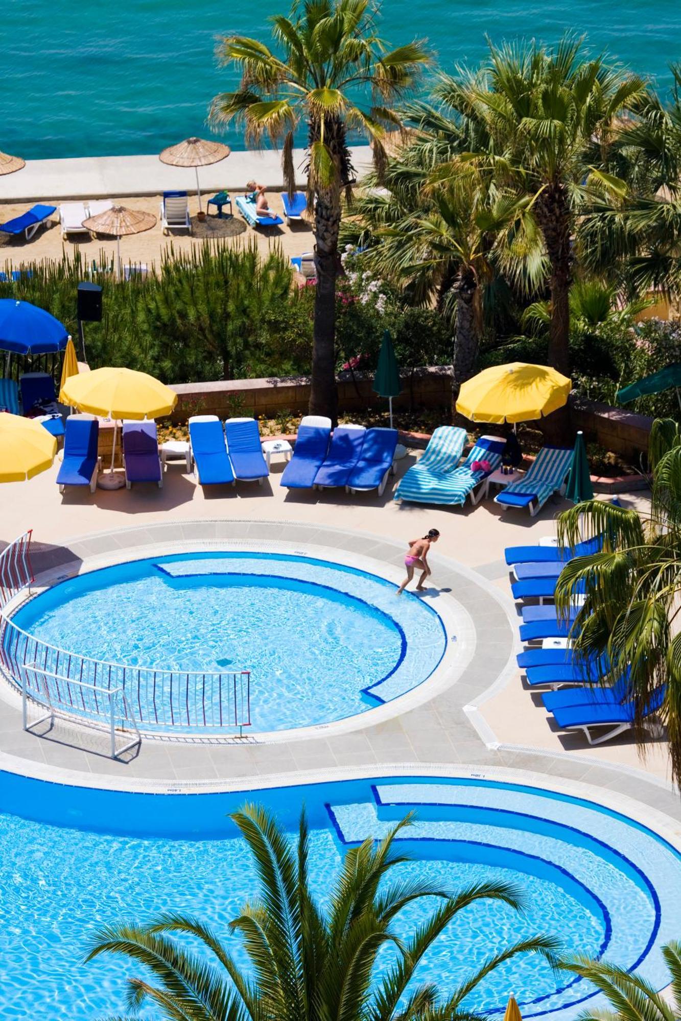 Fantasia Deluxe Hotel Kusadası Eksteriør billede